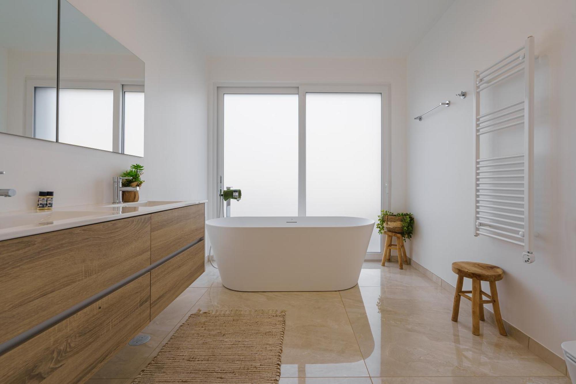 Paradise Villa, Luxury Villa Near The Beach Ribamar  外观 照片